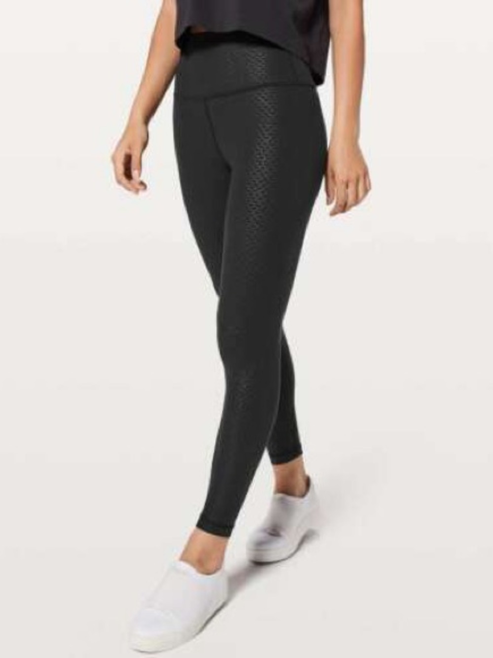 Lululemon Align 25” Leggings in black geometric print